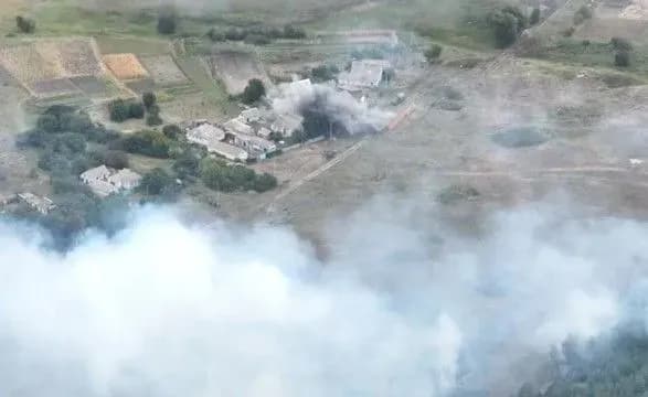 zishtovkhnulas-stara-i-nova-shkola-viyni-pokazali-yak-pochinalosya-zvilnennya-kharkivschini