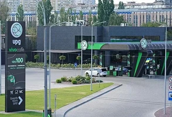 yakisniy-visokooktanoviy-benzin-a-100-teper-mozhna-pridbati-u-merezhi-azk-upg