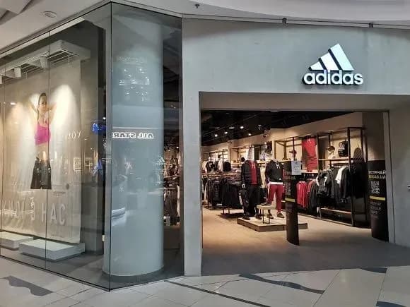 trts-skymall-povnistyu-zabezpecheniy-avtonomnim-elektropostachannyam