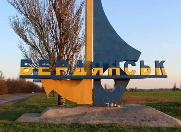 v-okupovanomu-berdyansku-povidomili-pro-guchniy-vibukh-poperedno-ye-postrazhdali