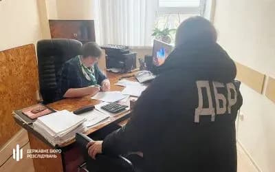 z-ukrpatentu-zapidozrili-u-vivedenni-250-mln-grn-pid-viglyadom-kupivli-bronezhiletiv-dlya-zsu