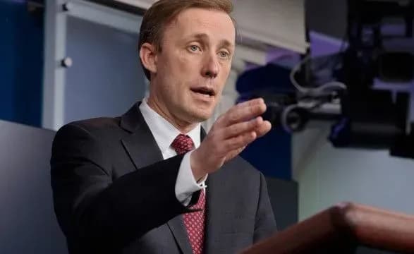 radnik-baydena-z-natsionalnoyi-bezpeki-vidvidav-ukrayinu-na-znak-pidtrimki