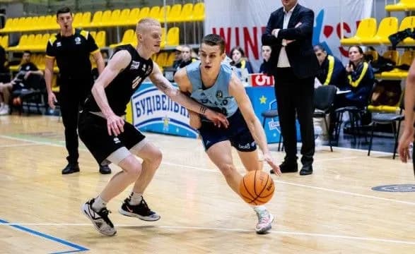dnipro-obigrav-u-turi-basketbolnoyi-superligi-cherkaski-mavpi