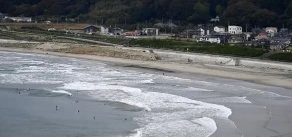 ostrova-tonga-skolikhnuv-nadpotuzhniy-zemletrus-magnitudoyu-7-3-vipuscheno-poperedzhennya-pro-tsunami