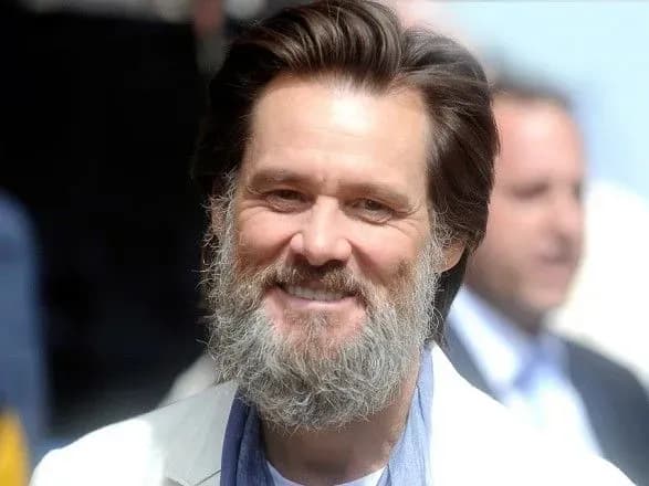 aktoru-dzhimu-kerri-zaboronili-vyizd-do-rosiyi