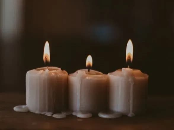 yak-bezpechno-koristuvatisya-svichkami-ta-generatorami-ukrayintsyam-dali-poradi