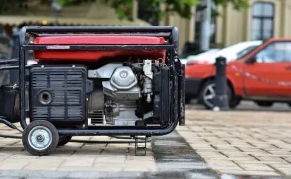 v-ukrayini-zvilnili-vid-pdv-ta-vviznogo-mita-zapchastini-ta-komplektuyuchi-dlya-vigotovlennya-elektrogeneratoriv