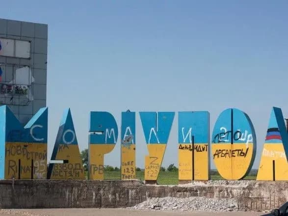 nemaye-ani-tepla-ani-svitla-u-mariupoli-lyudi-prodovzhuyut-vizhivati