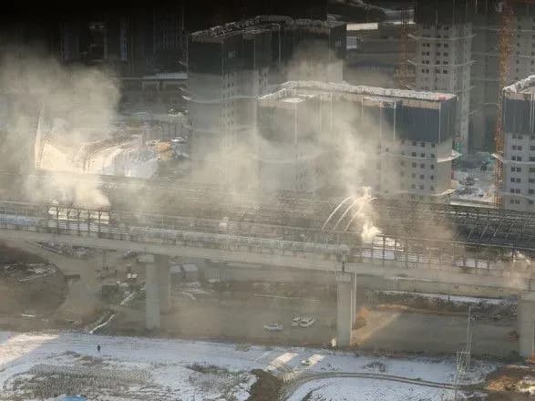 u-pivdenniy-koreyi-stalasya-dtp-u-tuneli-schonaymenshe-pyatero-lyudey-zaginuli-sche-37-otrimali-poranennya