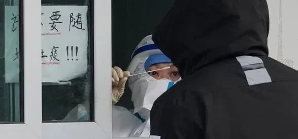 kanada-vimagatime-negativniy-test-na-covid-dlya-mandrivnikiv-z-kitayu