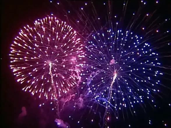 vikoristannya-pirotekhniki-v-novorichnu-nich-do-politsiyi-nadiyshlo-bilshe-80-povidomlen