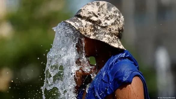 ostanni-8-rokiv-buli-nayteplishimi-za-vsyu-istoriyu-sposterezhen-u-sviti-klimatichniy-monitoring-yes