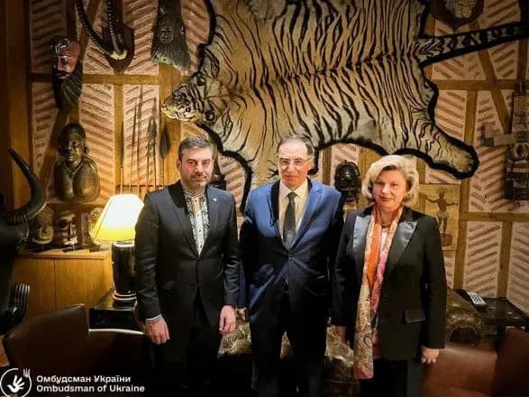 ombudsmeni-ukrayini-ta-rf-proveli-tretiy-raund-peregovoriv-u-turechchini-yshlosya-pro-zvilnennya-ukrayintsiv-z-polonu