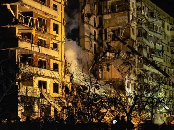 dsns-u-dnipri-vryatovano-38-osib-z-nikh-6-ditey