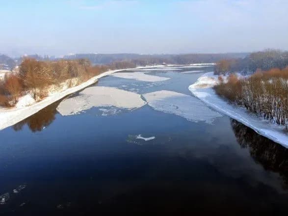v-desnyanskomu-ta-obolonskomu-rayonakh-stolitsi-poperedzhayut-pro-vibukhi