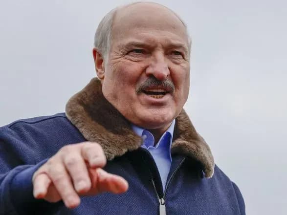 u-yes-obgovoryuyut-sanktsiyi-proti-bilorusiv-zmi