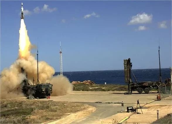 italiya-ta-frantsiya-planuyut-postaviti-ukrayini-zrk-samp-t