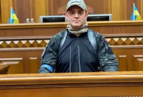 proviv-titanichnu-robotu-nardep-oprilyudniv-vipravdannya-tischenka-z-chatu-slugi-narodu