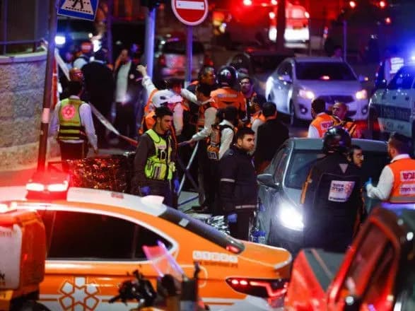 v-yerusilimi-stavsya-terakt-v-sinagozi-pyatero-lyudey-vbiti-sche-pyatero-poraneni