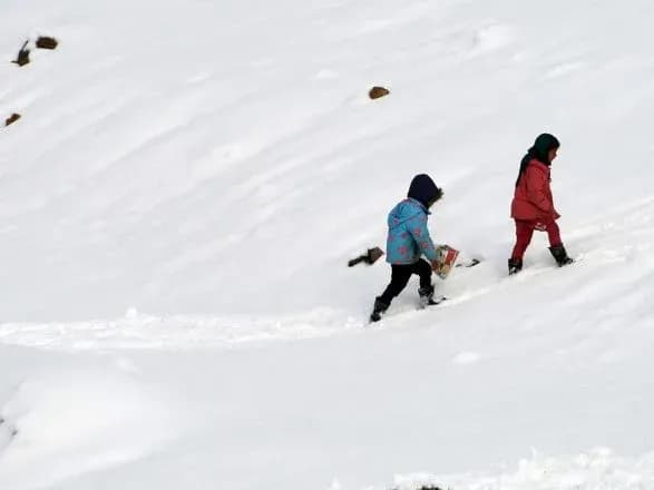 minus-33-gradusi-v-afganistani-166-lyudey-zaginuli-vid-naslidkiv-moroziv