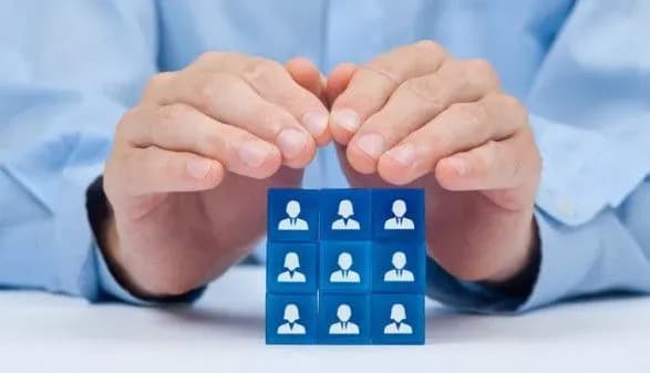 na-dopomogu-po-bezrobittyu-vidilili-menshe-nizh-torik