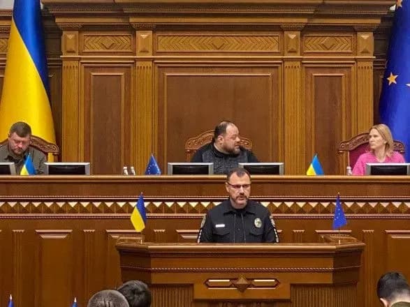 rada-priznachila-klimenka-golovoyu-mvs