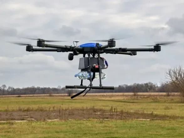 spacex-obmezhila-pidklyuchennya-do-internetu-starlink-dlya-upravlinnya-dronami