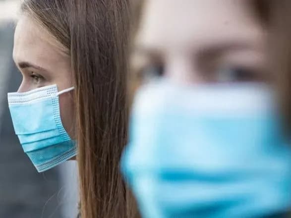 uryad-ssha-zakupit-sche-1-5-mln-doz-vaktsini-vid-koronavirusu-novavax