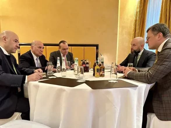 kuleba-zaproponuvav-iraku-priyednatisya-do-formuli-miru-zelenskogo