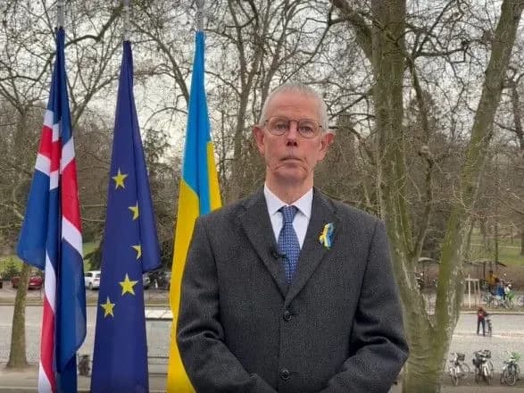 vi-ne-samotni-mi-razom-z-vami-prezident-parye-zvernuvsya-do-ukrayintsiv-u-richnitsyu-vtorgnennya