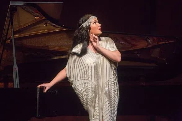 tayvan-skasuvav-kontsert-rosiyskoyi-soprano-anni-netrebko