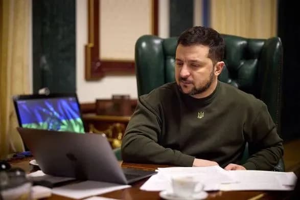 zelenskiy-obgovoriv-z-prezidentom-chekhiyi-rukh-ukrayini-do-yevrosoyuzu-ta-situatsiyu-na-fronti