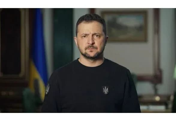 zelenskiy-vidznachiv-biytsiv-yaki-za-minulu-dobu-pokazali-naykraschiy-rezultat-na-fronti