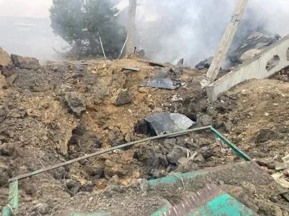 rosiyani-vnochi-zavdali-raketnogo-udaru-po-kramatorsku-v-ova-pokazali-naslidki