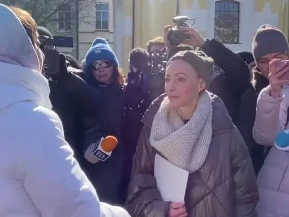 pereshkodzhannya-robiti-komisiyi-minkultu-v-lavri-podano-zayavu-v-politsiyu