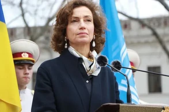 gendirektor-yunesko-vidkrili-memorialnu-tablichku-na-chest-vklyuchennya-odesi-do-spisku-svitovoyi-spadschini