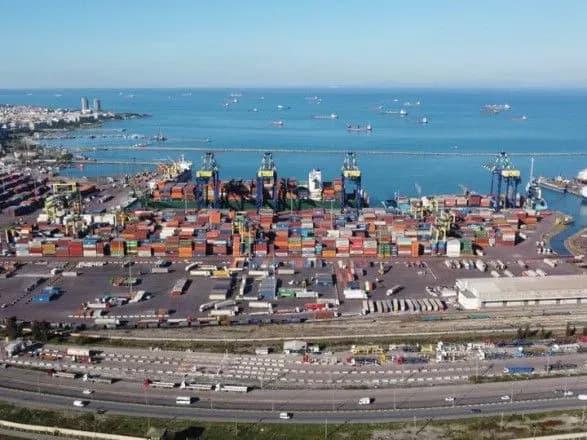 turechchina-shukaye-zniklu-komandu-pislya-avariyi-sudna-yake-pryamuvalo-v-ukrayinu