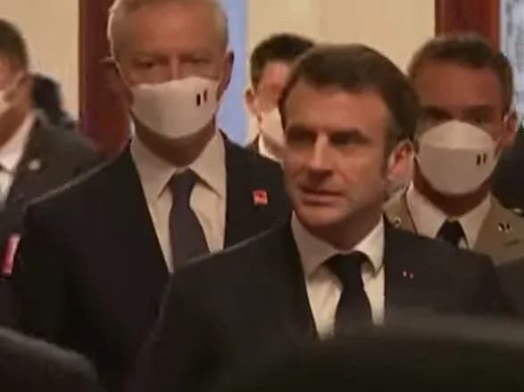 makron-rozrakhovuye-scho-si-tszinpin-privede-rosiyu-do-tyami