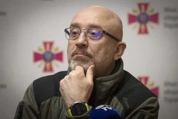 reznikov-rosiyskiy-nastup-zaznaye-nevdachi-mi-zavdayemo-yim-kolosalnoyi-shkodi