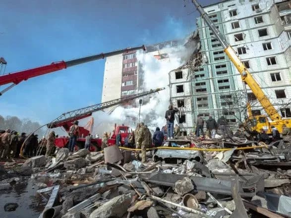 mvs-v-umani-identifikuvali-tila-22-z-23-zhertv-zagiblikh-ditey-uzhe-pyatero