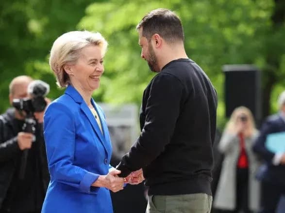 robotu-treba-prodovzhuvati-fon-der-lyayen-obgovorila-iz-zelenskim-progres-ukrayini-na-shlyakhu-do-yes