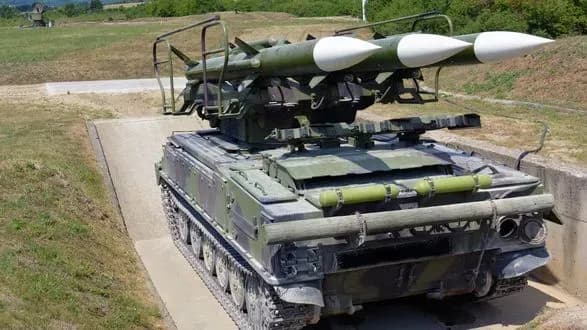 chekhiya-peredast-ukrayini-dva-zrk-kub