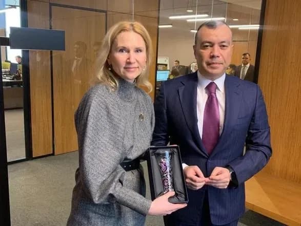 azerbaydzhan-priyme-na-ozdorovlennya-sche-dvi-grupi-ukrayinskikh-ditey-vitsespikerka-verkhovnoyi-radi