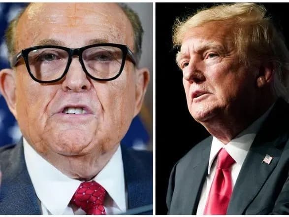 donald-tramp-ta-rudi-dzhuliani-mogli-prodavati-prezidentski-pomiluvannya-po-2-milyoni-dolariv-za-kozhne-the-insider