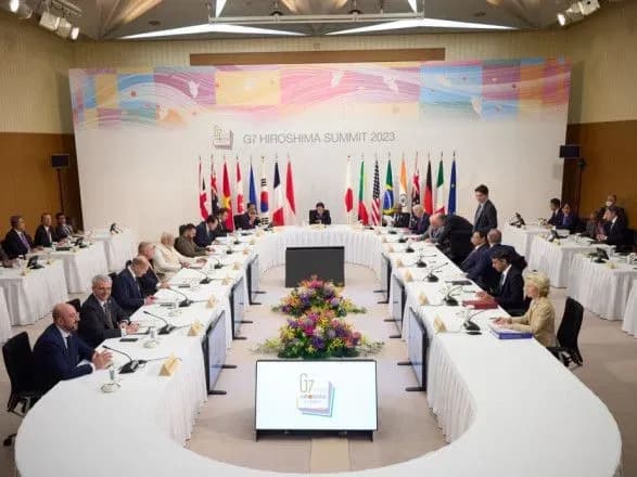 prezident-formula-miru-rozroblena-tak-schob-kozhen-u-sviti-mig-obrati-sobi-toy-punkt-yakiy-zdaten-dopomogti-realizuvati