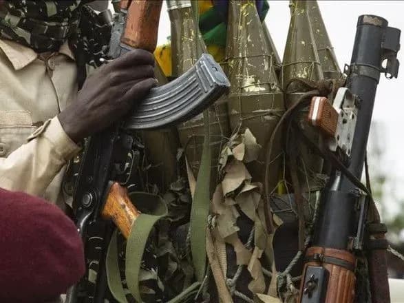 viyskovi-sudanu-ogolosili-pro-semidenne-pripinennya-vognyu