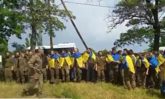 ombudsmen-pro-zakhisnikiv-bakhmutu-yaki-povernulis-z-polonu-bagato-z-nikh-vvazhalisya-bezvisti-zniklimi