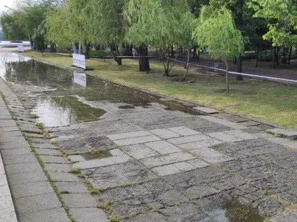 u-mikolayevi-za-nich-riven-vodi-pidnyavsya-sche-na-11-santimetriv