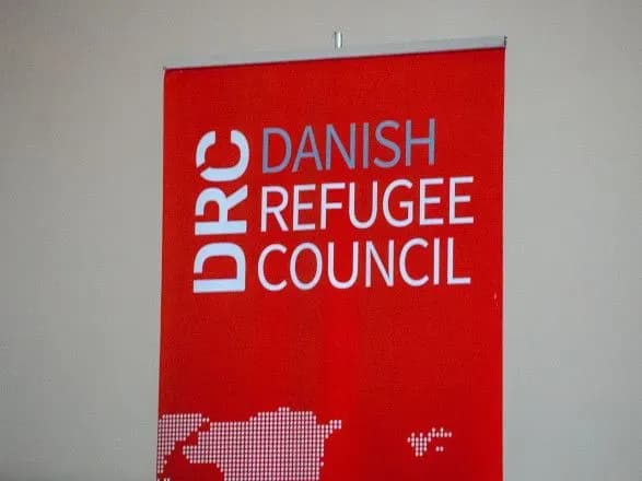 mizhnarodna-organizatsiya-nadavatime-groshovu-dopomogu-evakuyovanim-zhitelyam-khersonschini