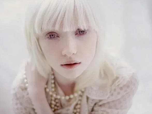 13-chervnya-poshiryuyemo-informatsiyu-pro-albinizm-ta-zgaduyemo-pomerlikh-domashnikh-ulyublentsiv